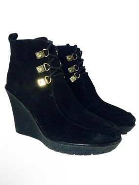 C WONDER Black Suede Wedge Heel Ankle Boots / Booties US 8.5-9